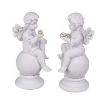 2 Engel ca.16 cm wei&szlig; mit Glitzerkugel in der Hand auf einer Kugel aus Polyresin